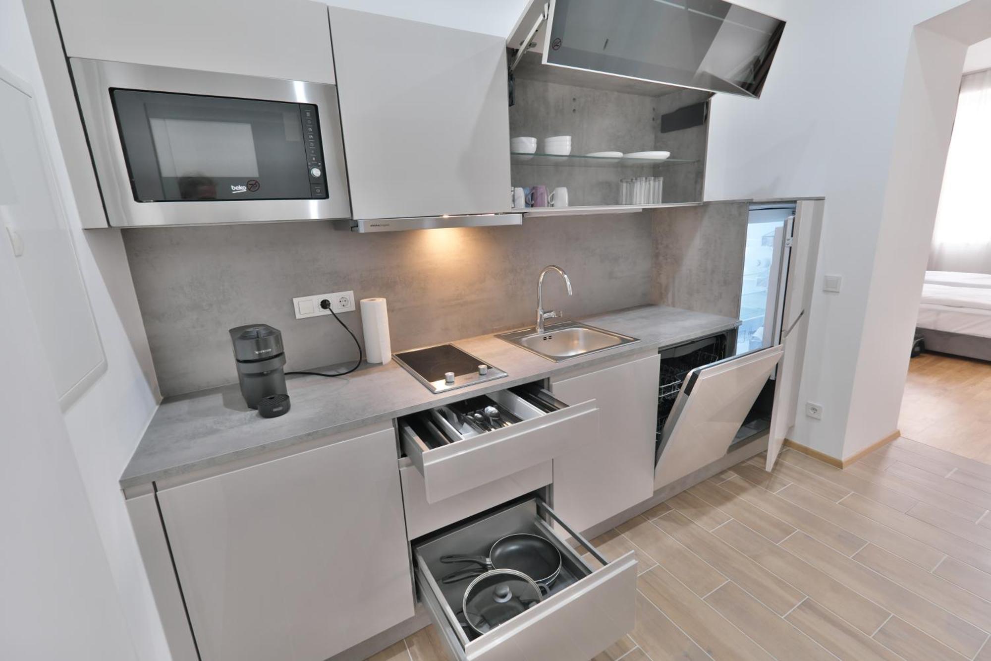 Vienna Lotus Apartments Εξωτερικό φωτογραφία