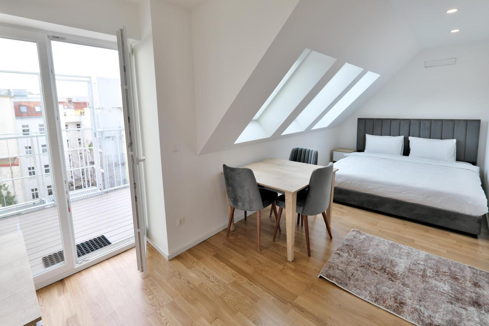 Vienna Lotus Apartments Εξωτερικό φωτογραφία