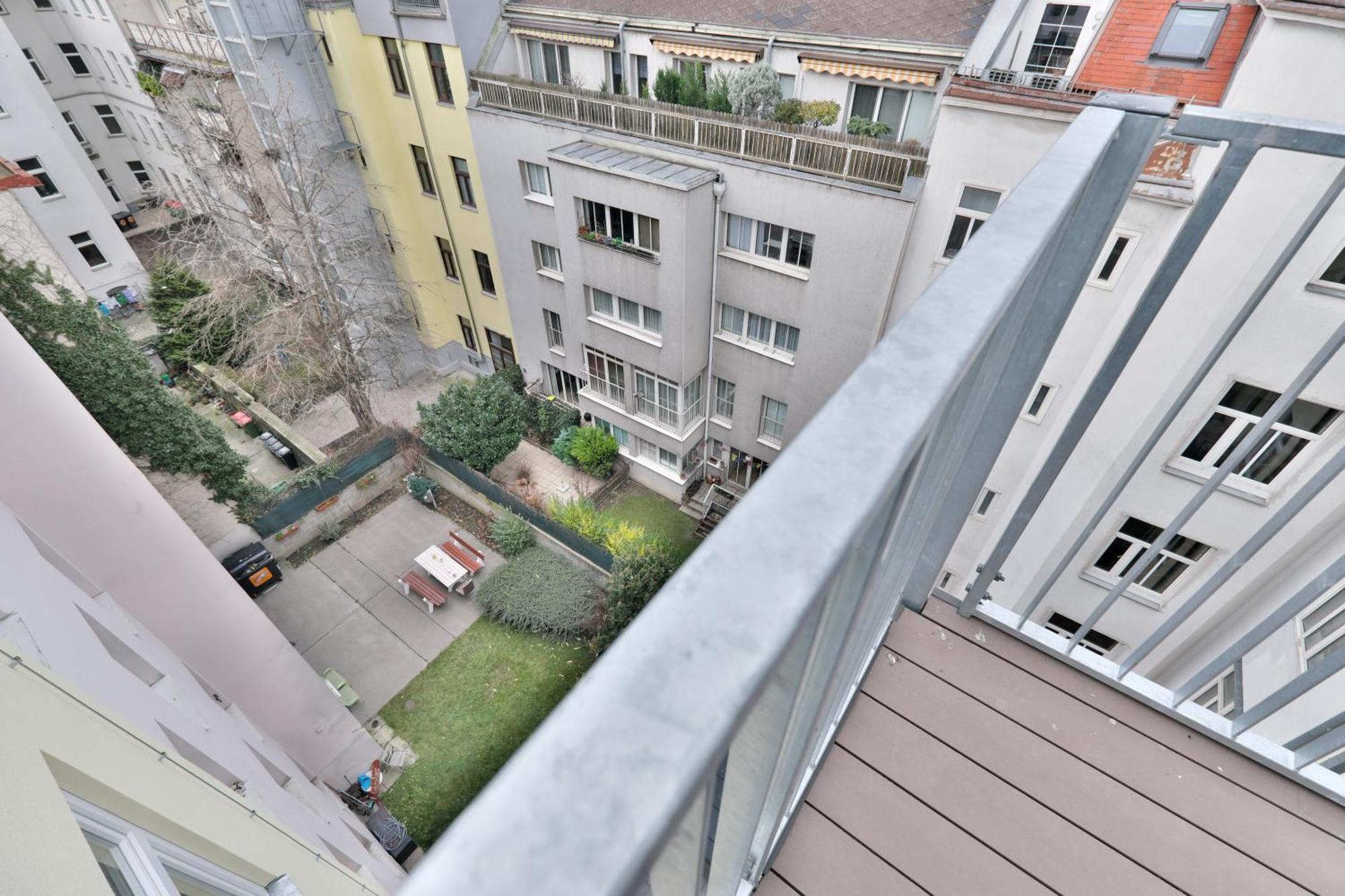 Vienna Lotus Apartments Εξωτερικό φωτογραφία