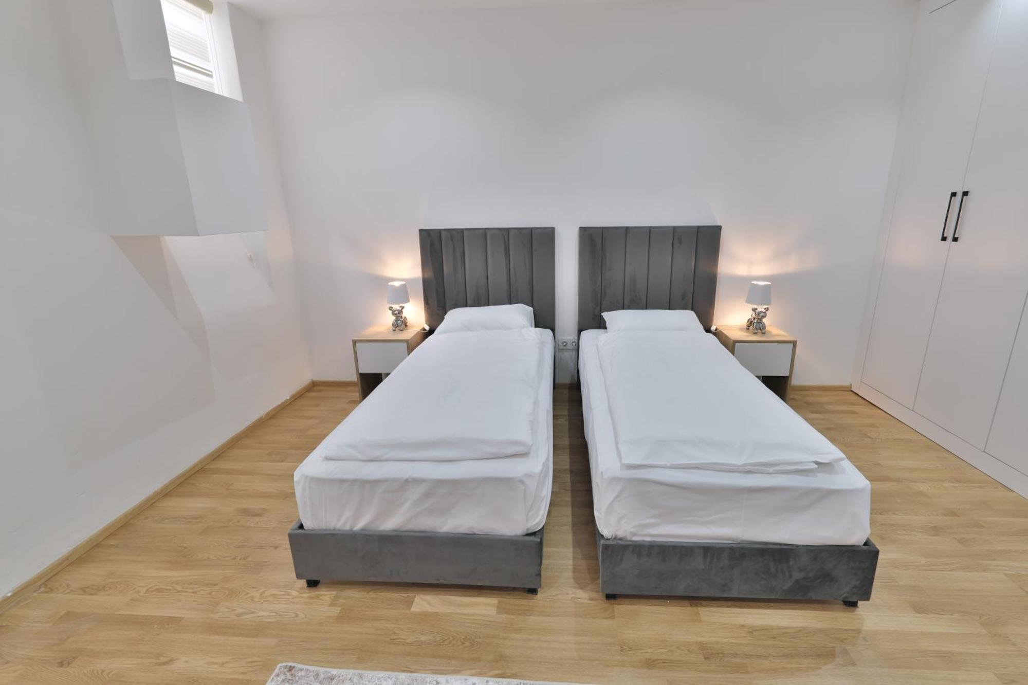 Vienna Lotus Apartments Δωμάτιο φωτογραφία