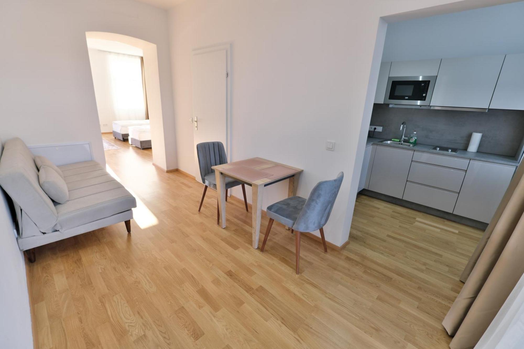 Vienna Lotus Apartments Δωμάτιο φωτογραφία