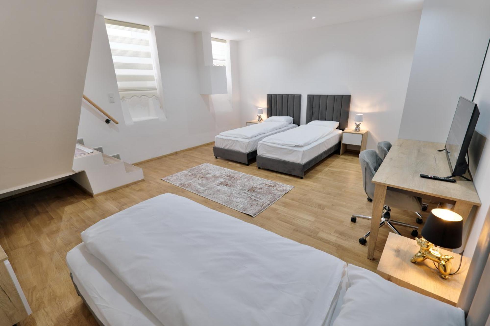 Vienna Lotus Apartments Δωμάτιο φωτογραφία