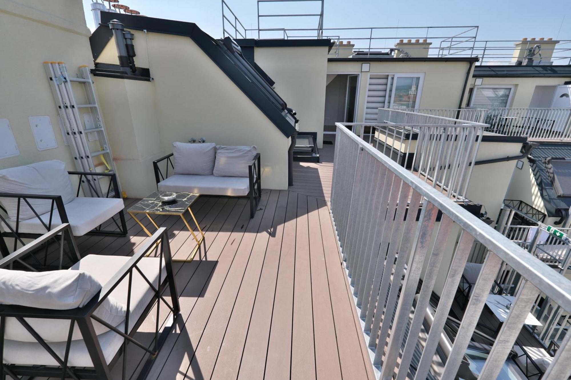 Vienna Lotus Apartments Εξωτερικό φωτογραφία